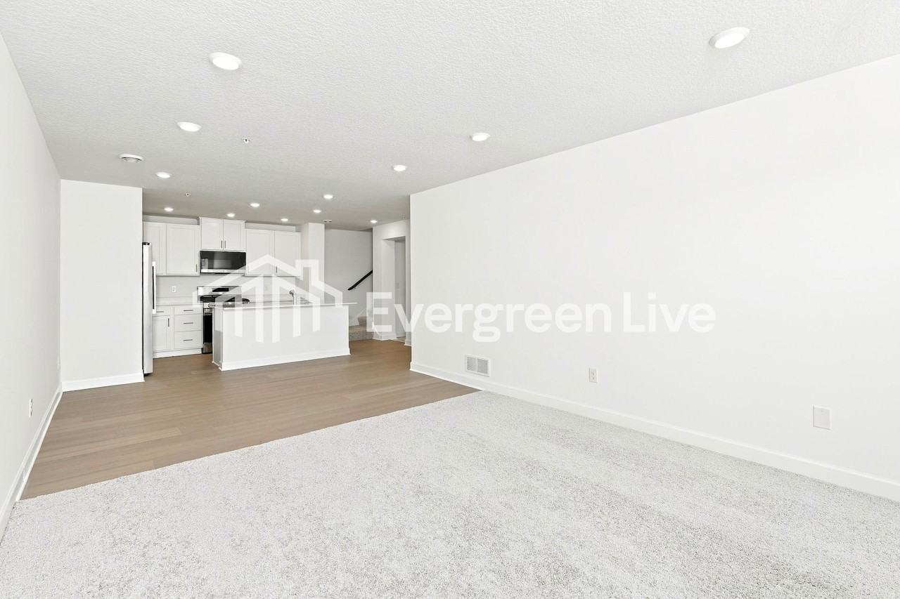 Archdale Ln - Photo 4 of 15