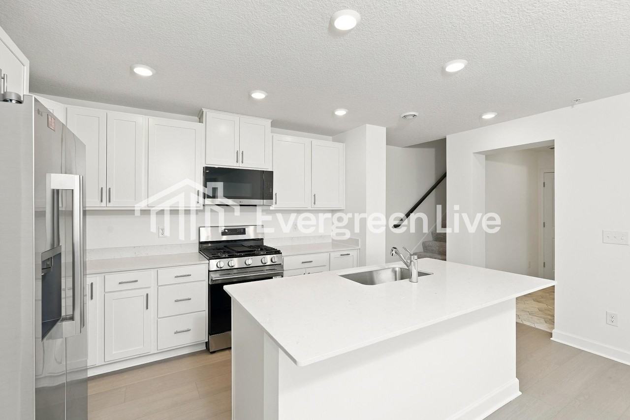 Archdale Ln - Photo 5 of 15