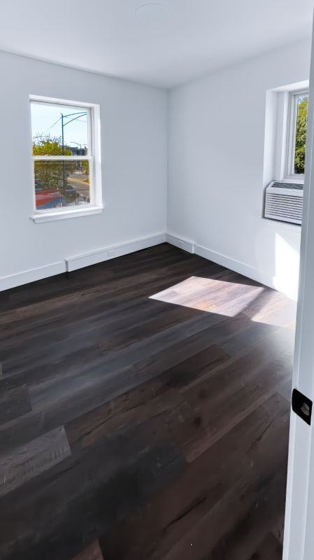 1559 W Hollywood Ave ##208 - Photo 4 of 12