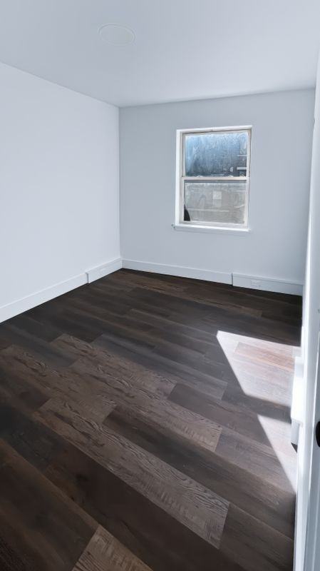 1559 W Hollywood Ave ##208 - Photo 6 of 12