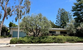 featured image of 16641 Park Lane Cir