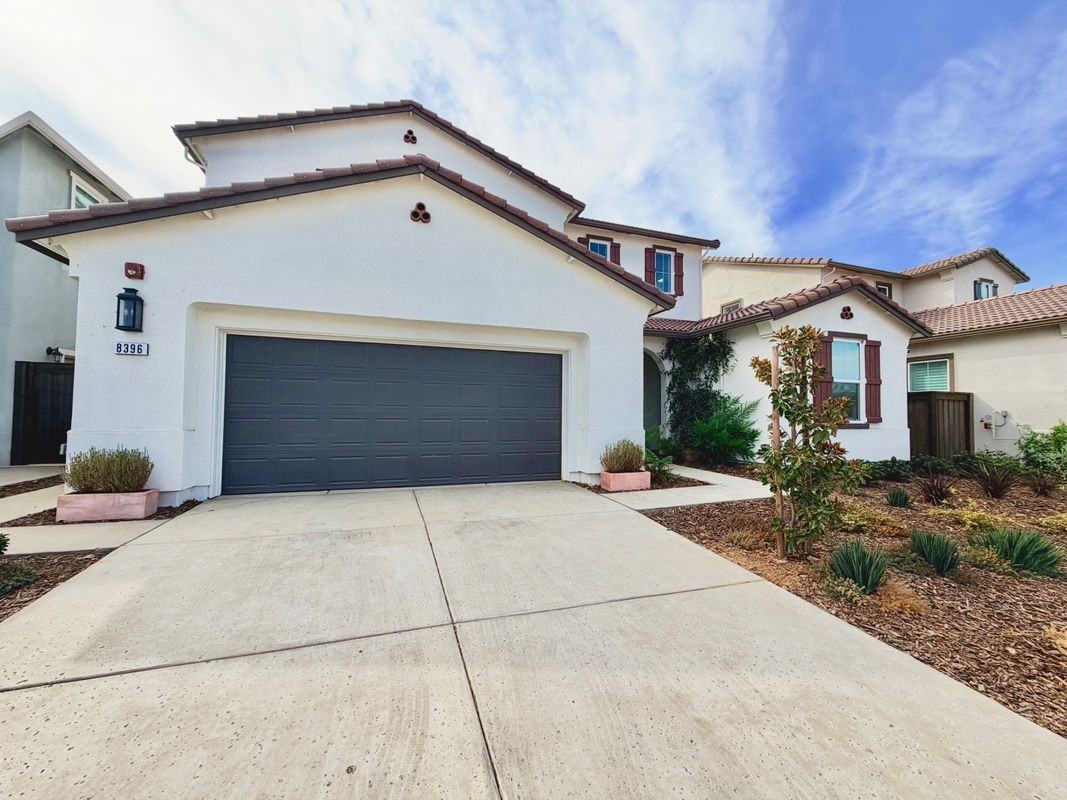 8396 Kyler Rd - Photo 3 of 3