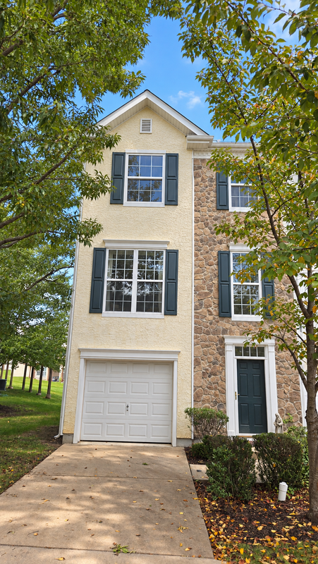 129 Hudson Dr - Photo 3 of 28
