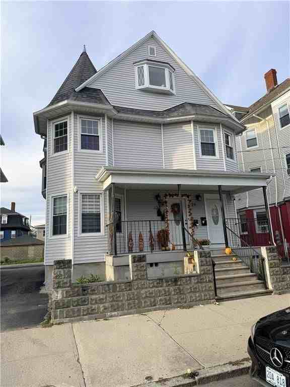 29 Marlborough Ave ##3