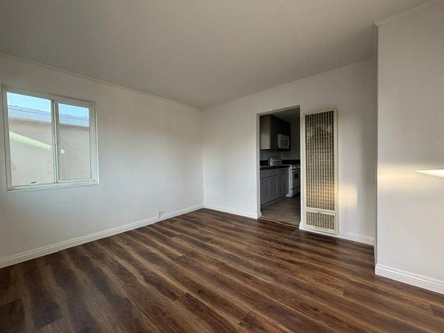 5886 Repetto Ave - Photo 3 of 7