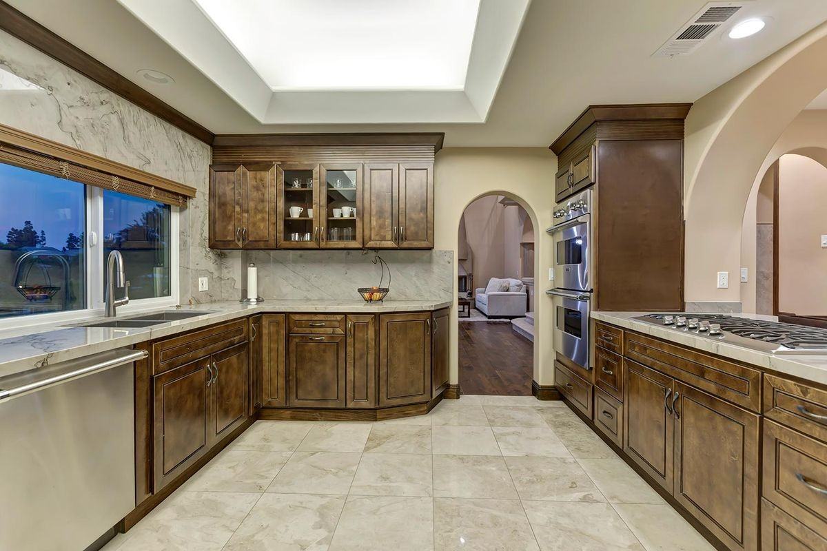 3263 Tareco Dr - Photo 5 of 49