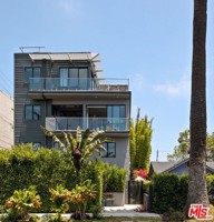 featured image of 2414 Penmar Ave