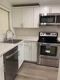 15400 Bassett Ln - Photo 3 of 14