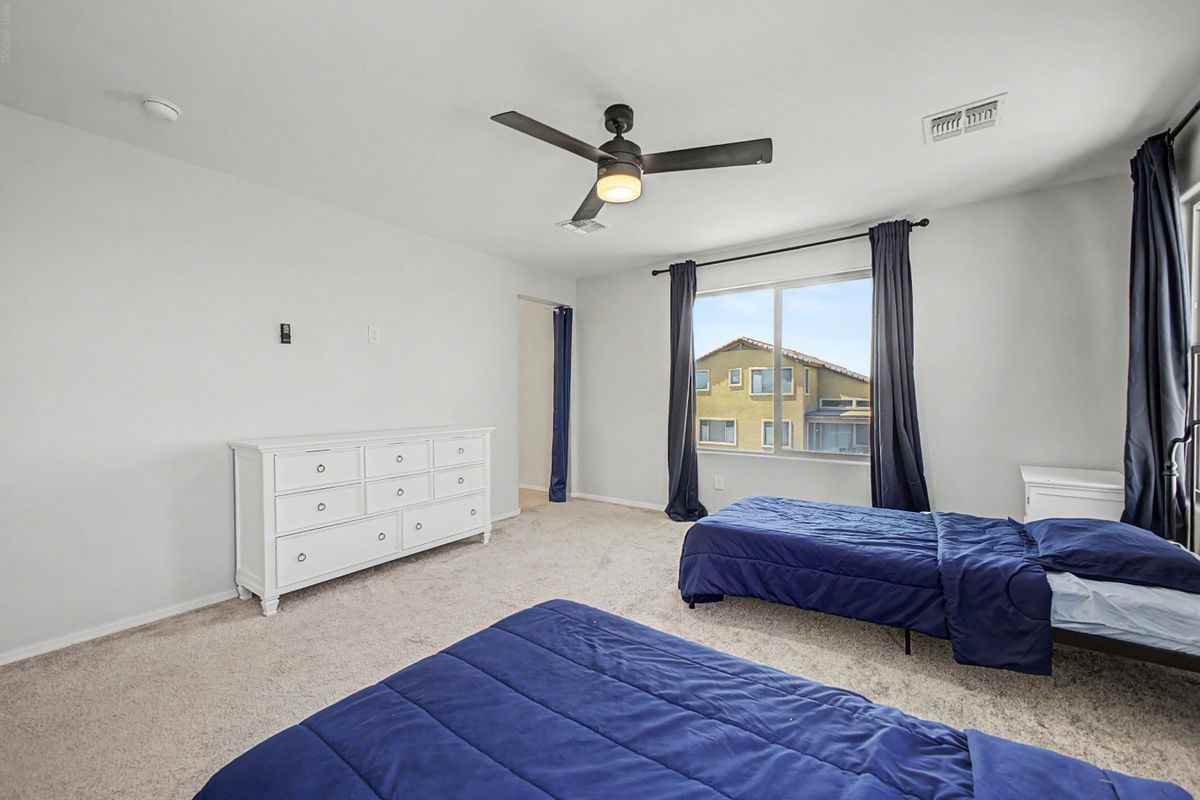 43938 W Palo Olmo Rd - Photo 3 of 17