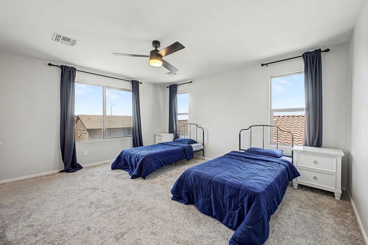 43938 W Palo Olmo Rd - Photo 5 of 17