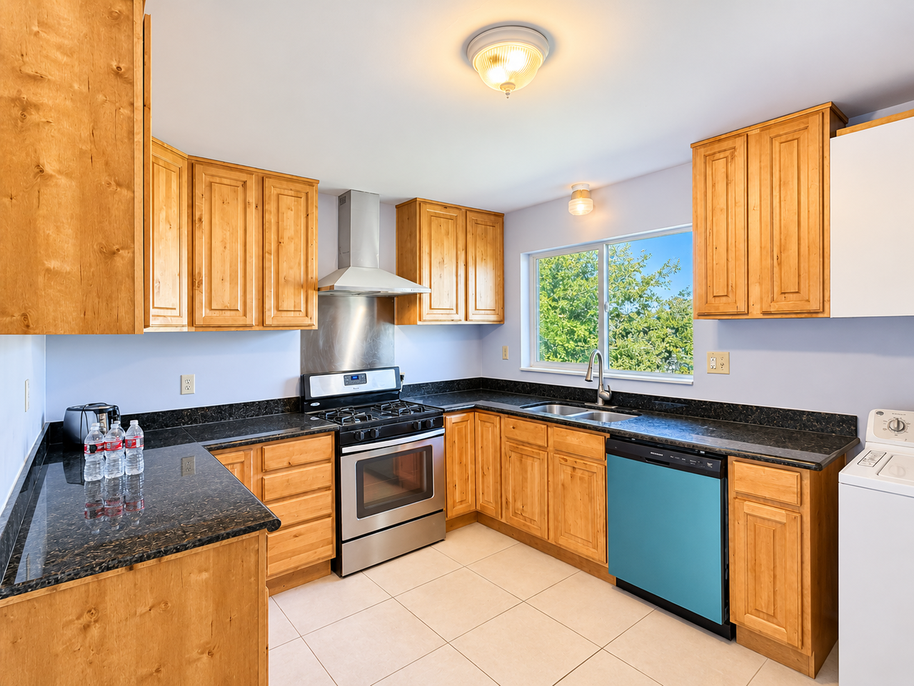 3239 Eastsouth - Photo 3 of 17