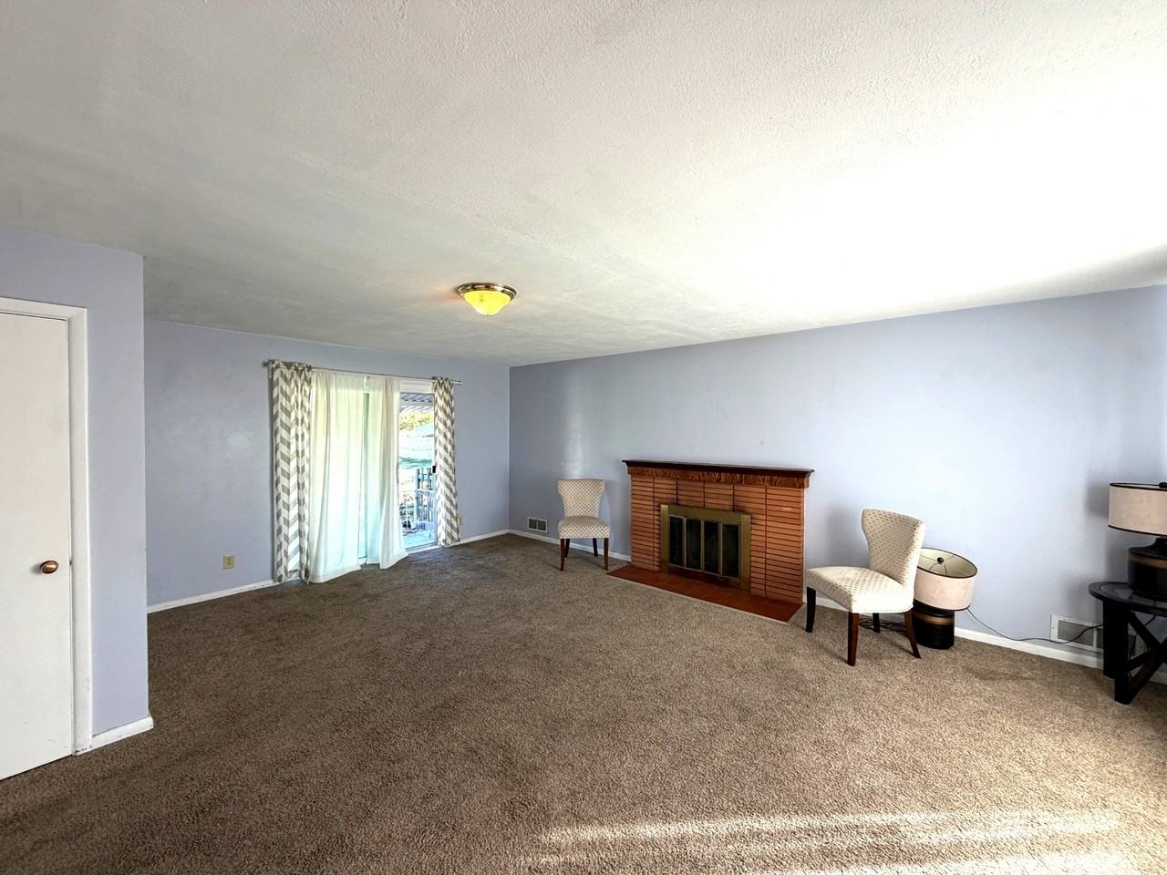 3239 Eastsouth - Photo 7 of 17