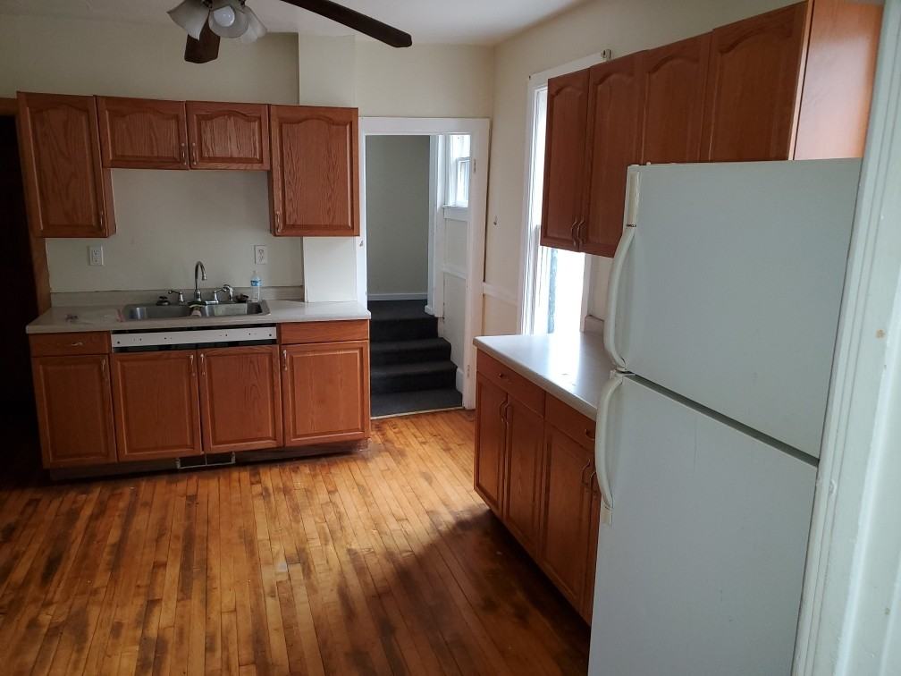 1534 Main Ave - Photo 2 of 18