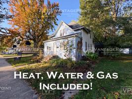 featured image of 1103 N Division St #UPPER