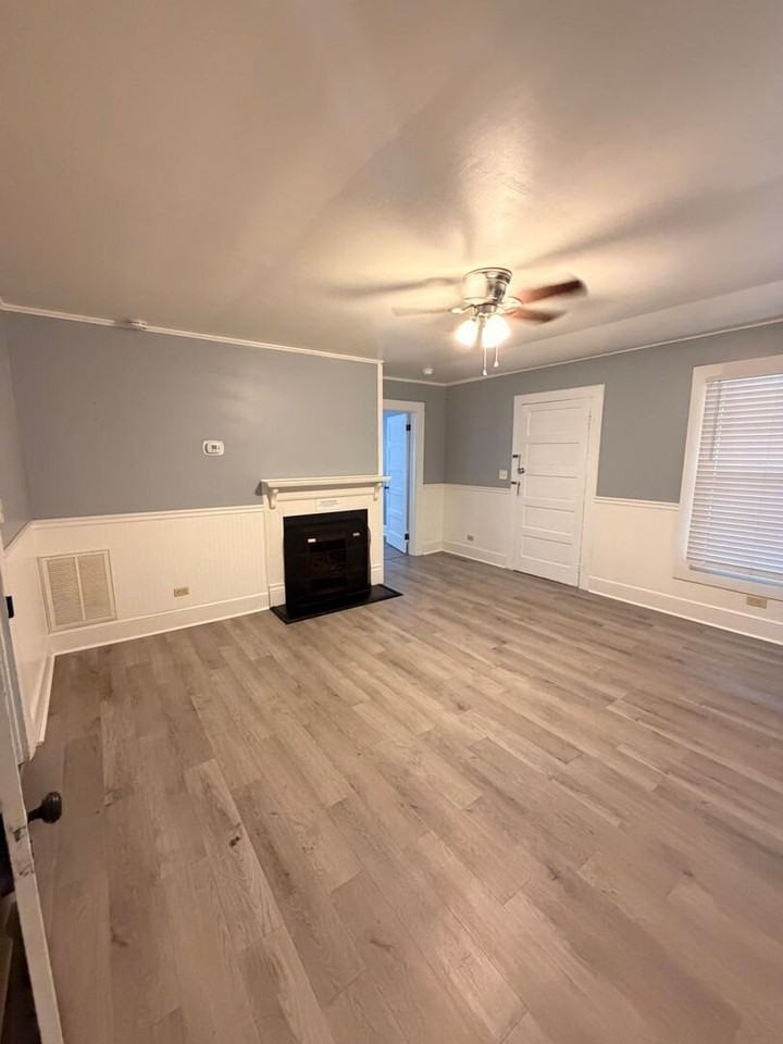 2 Stephenson Ave - Photo 4 of 14