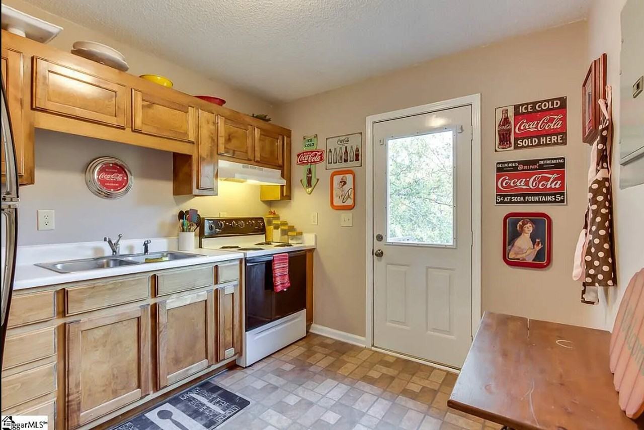 308 Bates View Dr #A - Photo 5 of 8