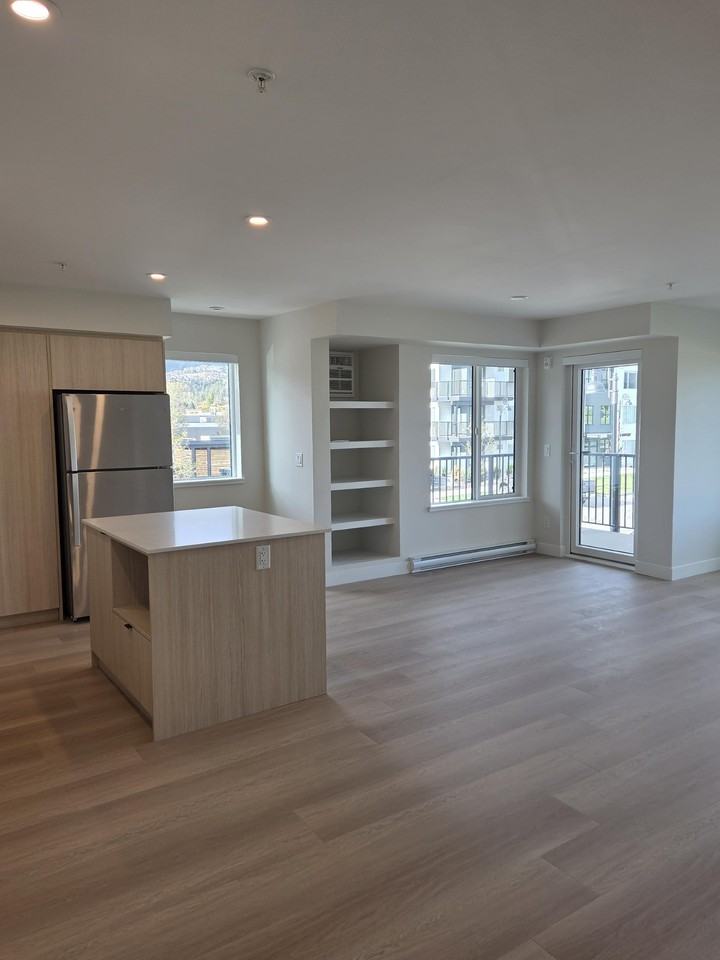 3567 Carrington Rd #201 - Photo 4 of 15