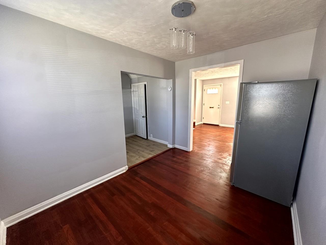 1008 Tunbridge Rd - Photo 7 of 21