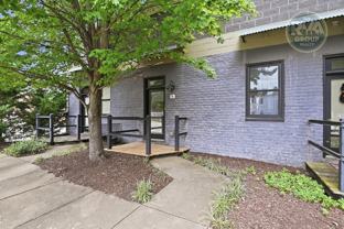 1708 W Cary St #8 - Photo 1 of 1