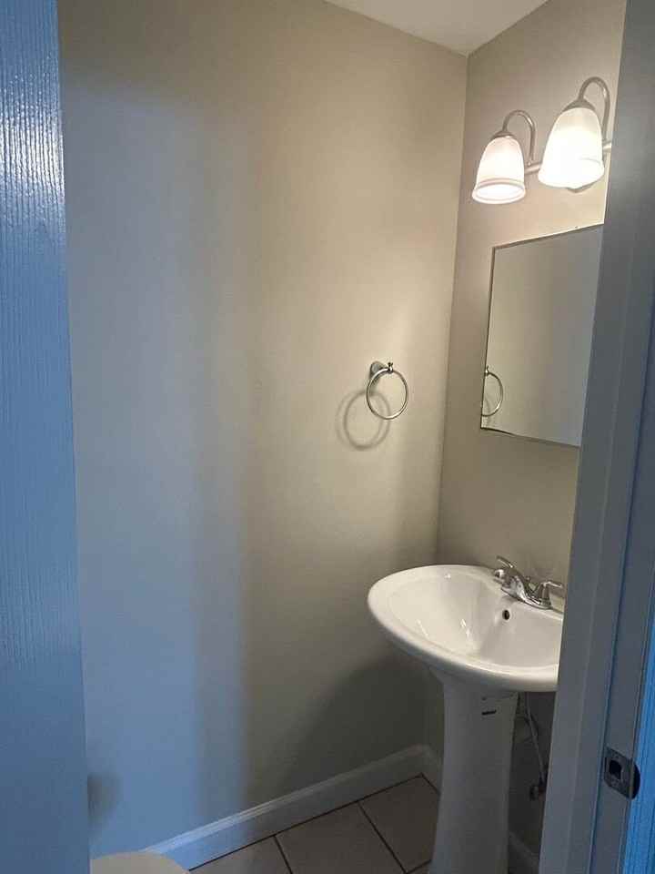1726 Underwood St - Photo 7 of 23