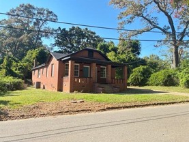114 Chestnut St #B - Photo 1 of 1