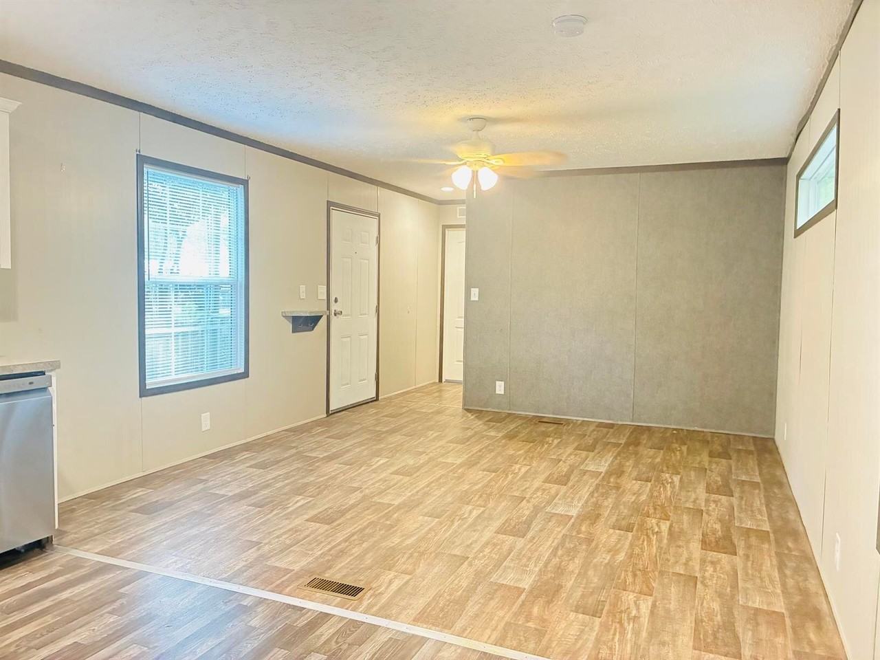 376 Skylark Ln #20 - Photo 6 of 22