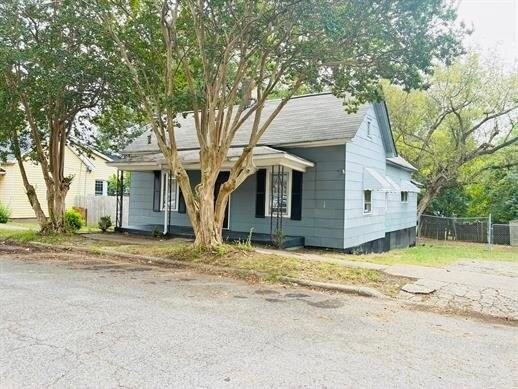 145 Parrish St - Photo 3 of 19