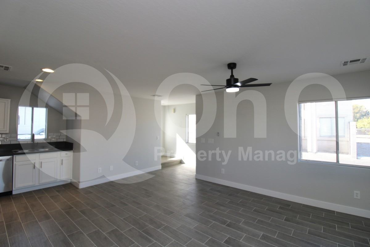 2153 W Morten Ave #1 - Photo 4 of 16
