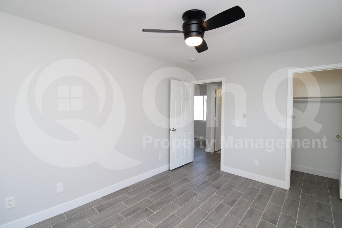 2153 W Morten Ave #1 - Photo 6 of 16