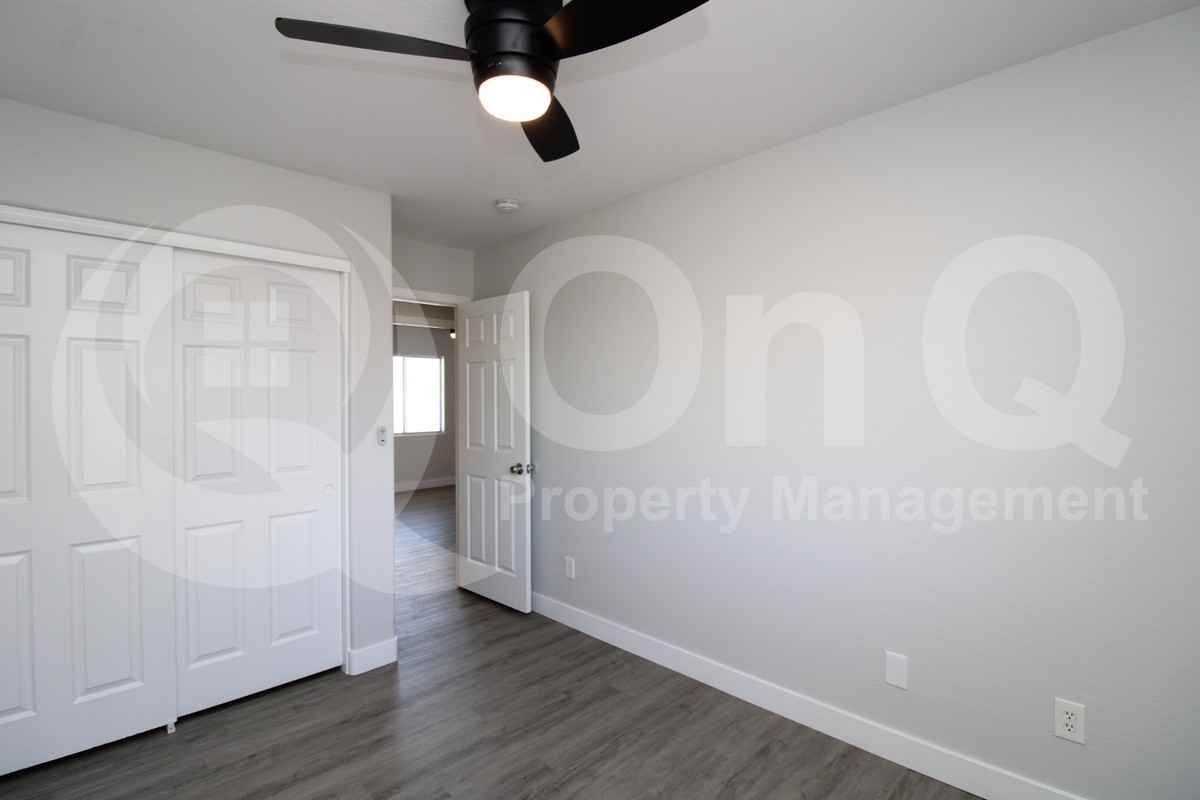 2153 W Morten Ave #1 - Photo 7 of 16