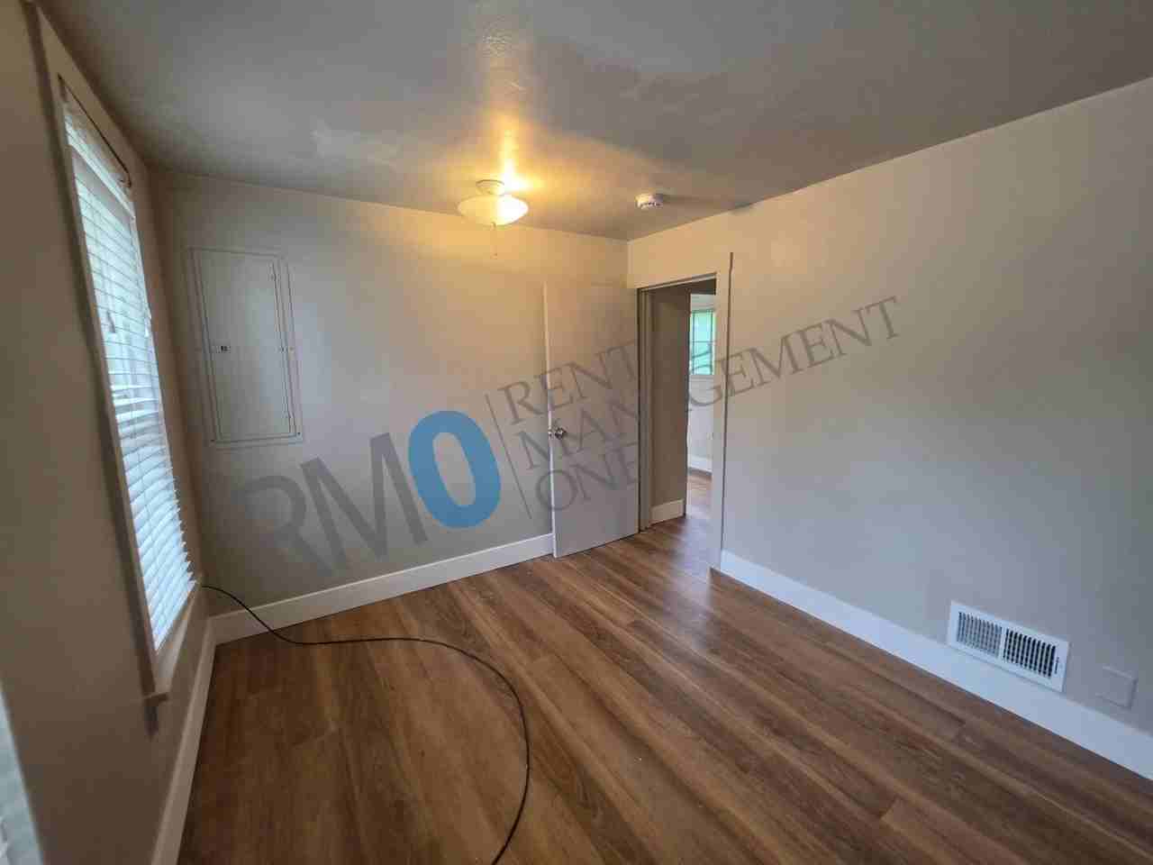 1055 E Front St #2 - Photo 2 of 15