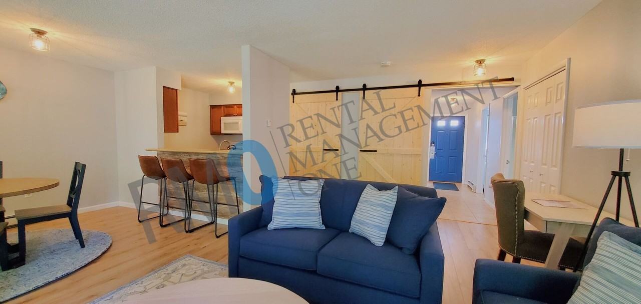 5741 Hilltop Way - Photo 3 of 16