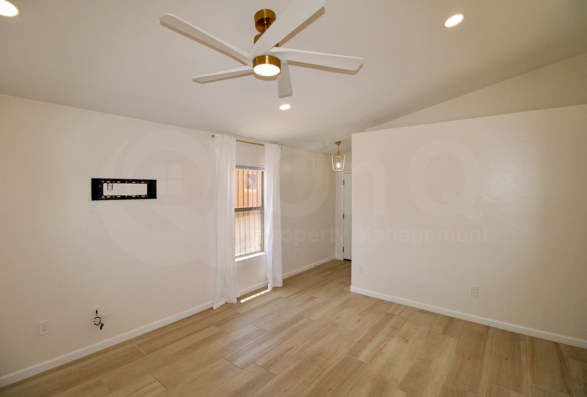 2353 E Calle Sierra Del Manantial - Photo 7 of 23