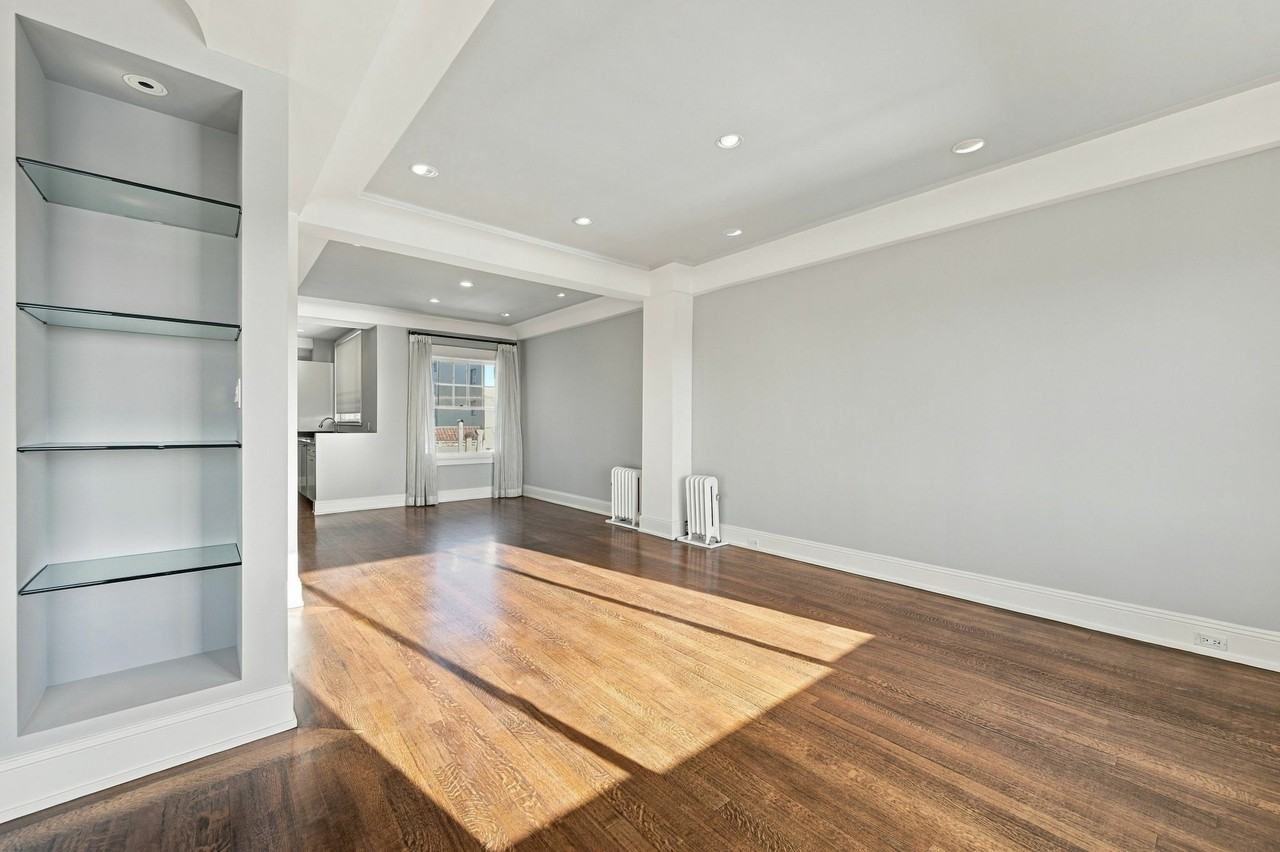 2363 Larkin St #42 - Photo 7 of 48
