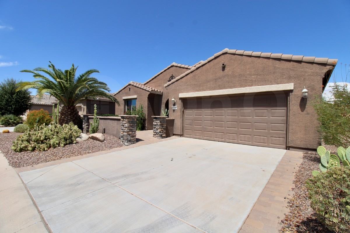 20147 N Laguna Way - Photo 2 of 18