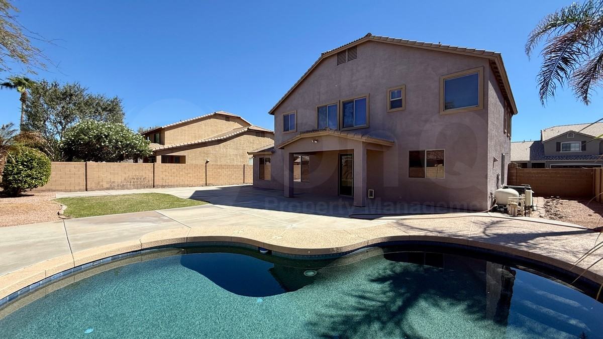 2910 E Lindrick Dr - Photo 4 of 21