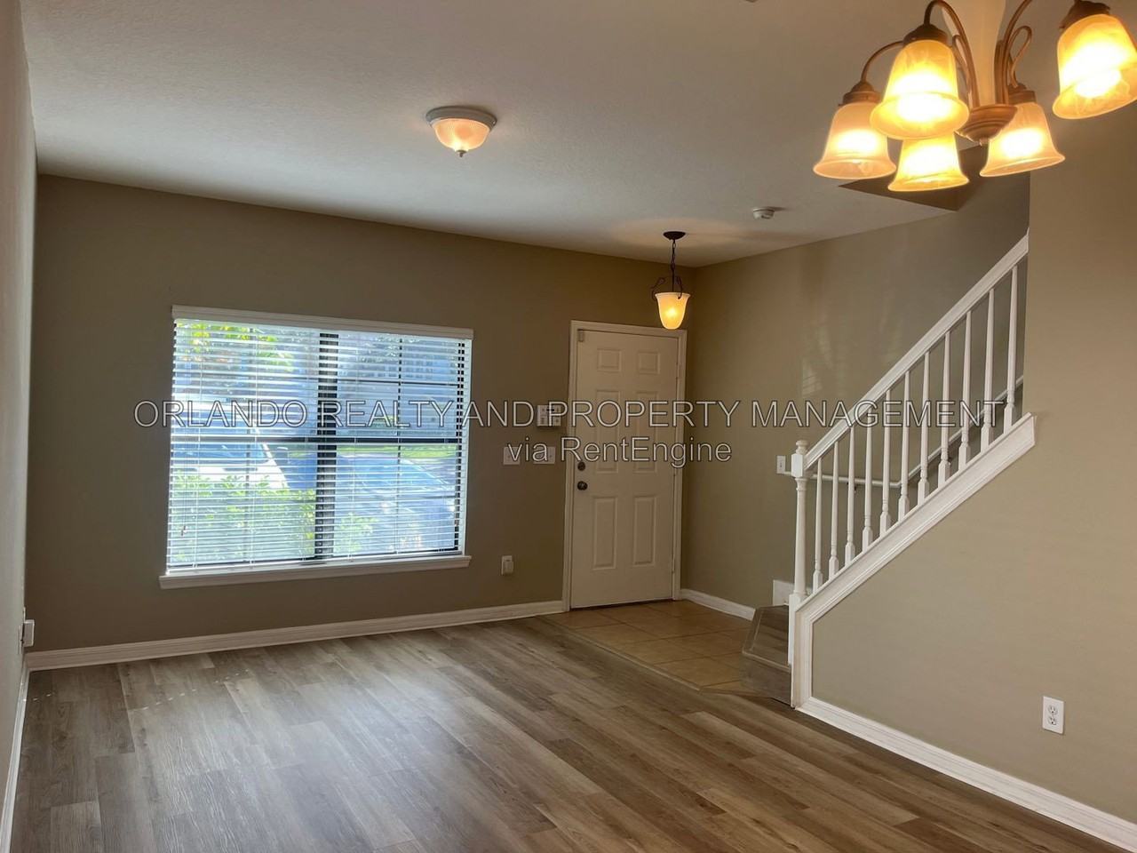 2310 Trillium Park Ln - Photo 4 of 25