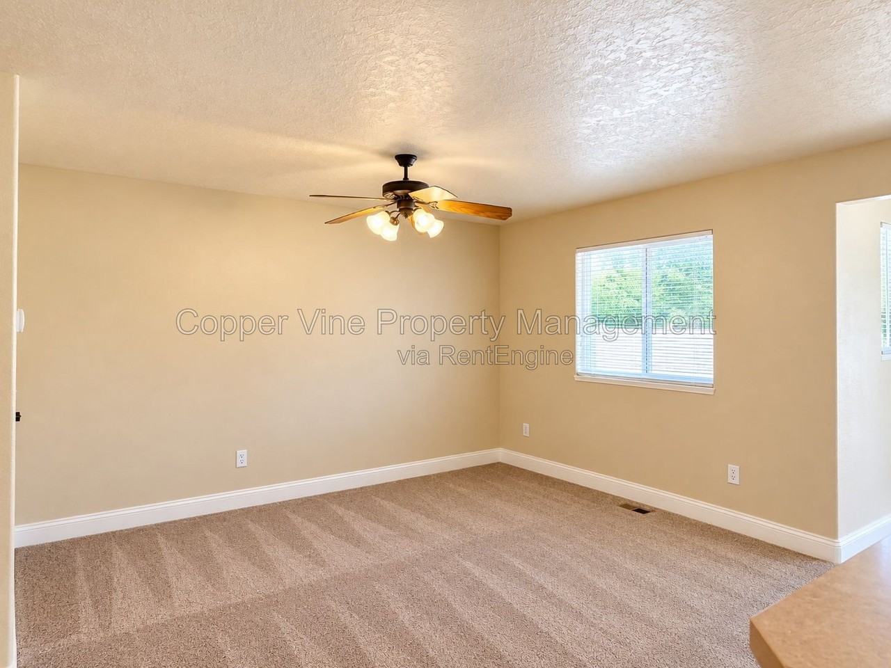 3314 Barbera St - Photo 7 of 30