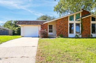2727 Sw Arrowhead Rd - Photo 1 of 1