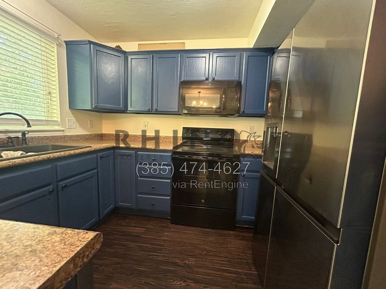 749 Country Club Dr - Photo 2 of 42