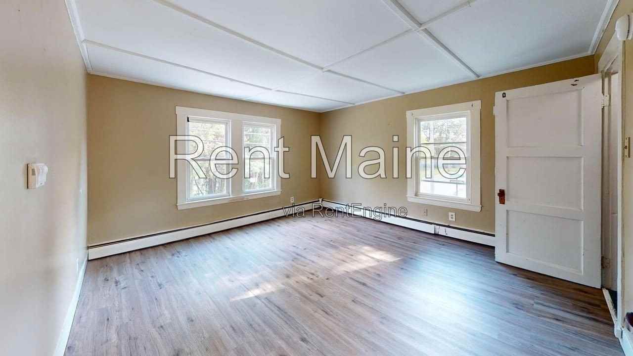 115 Water St #2 - Photo 3 of 9