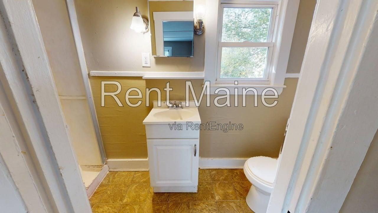 115 Water St #2 - Photo 7 of 9