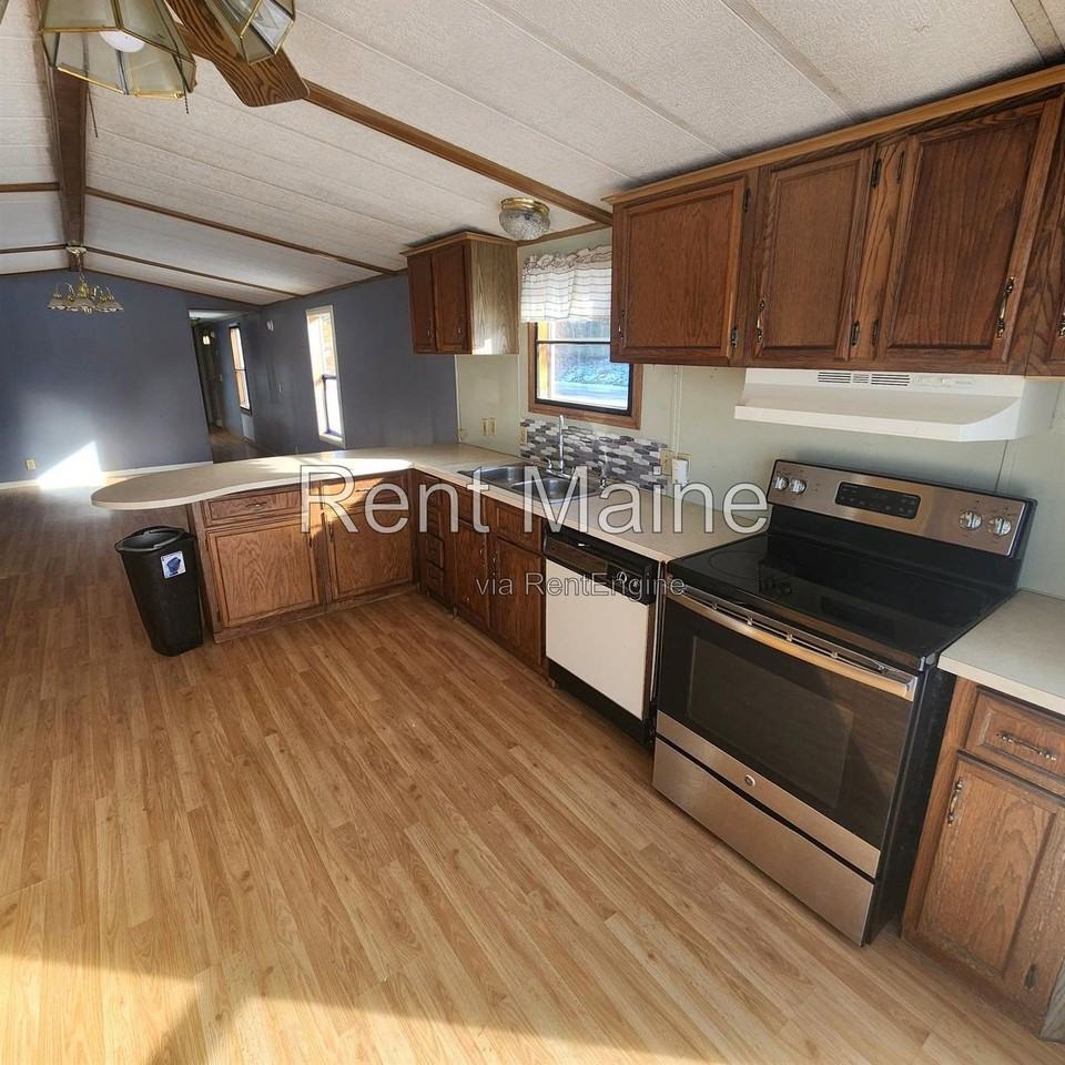 3 Bearberry Rd - Photo 2 of 14