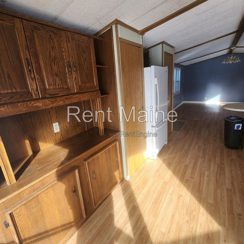 3 Bearberry Rd - Photo 4 of 14