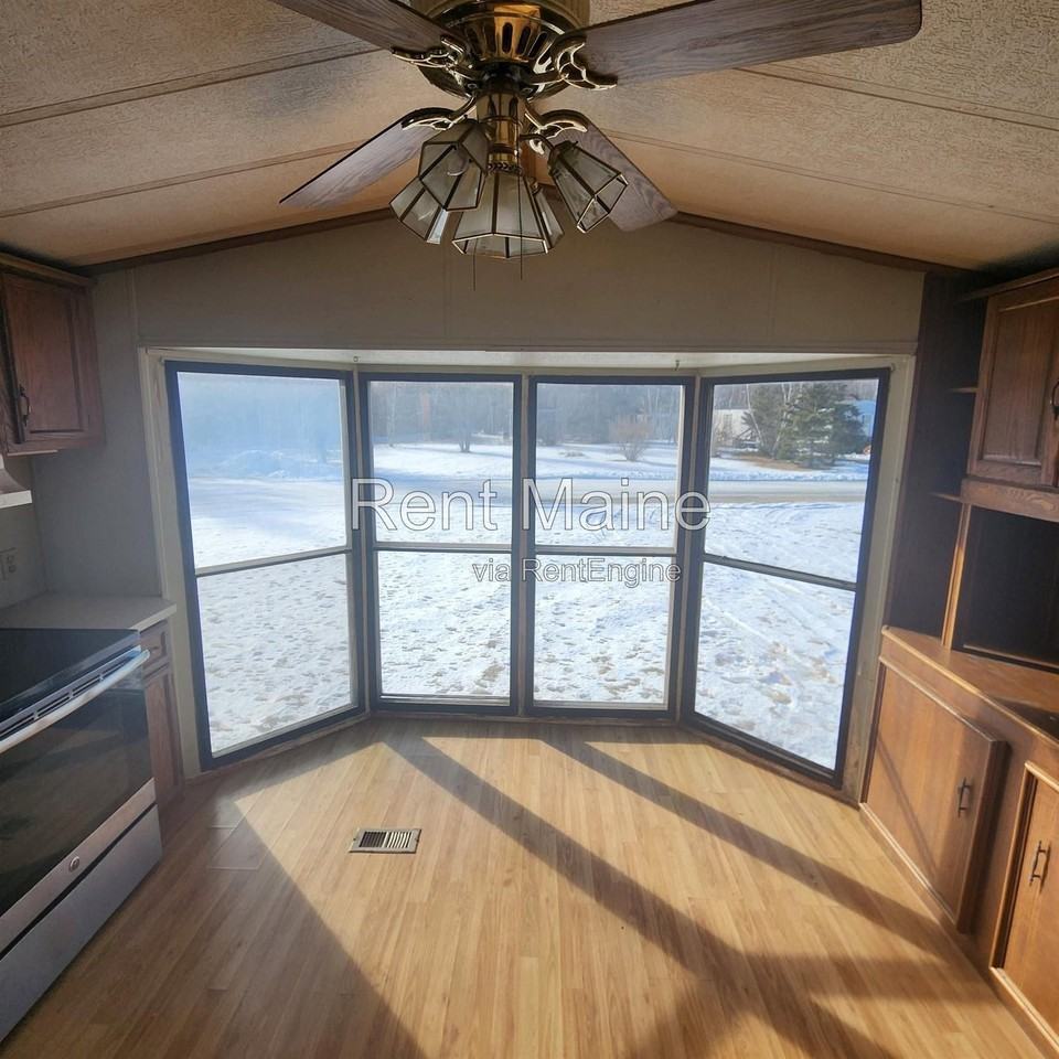 3 Bearberry Rd - Photo 5 of 14