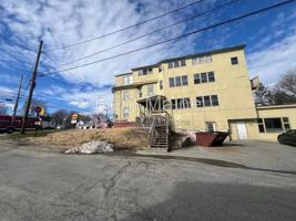 featured image of 131 College Ave #4