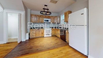 featured image of 206 Maine Ave #1