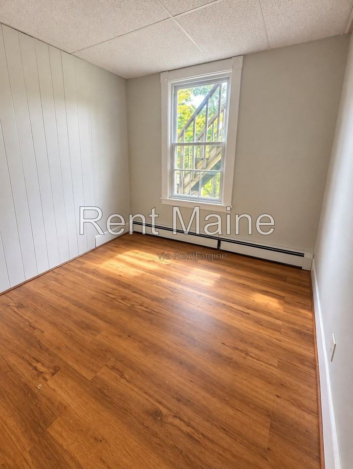 85 Church St #2 - Photo 5 of 15