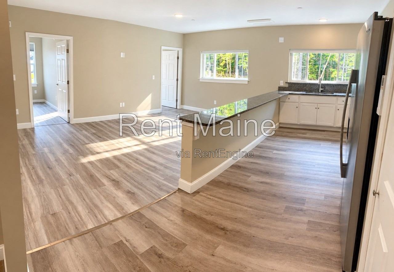 8 Jefferson Way #1A - Photo 2 of 20
