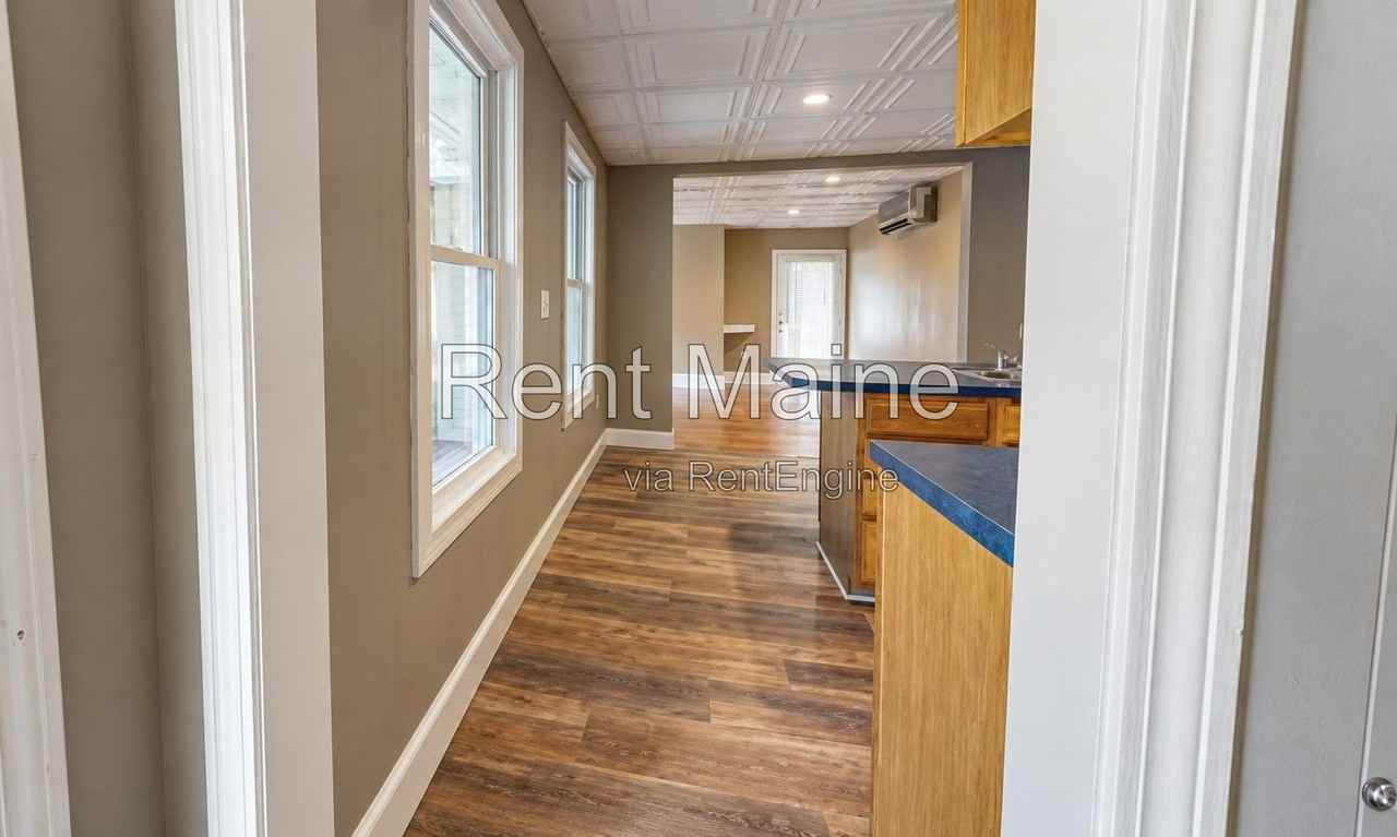 7 Halifax St - Photo 4 of 23